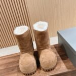 Balenciaga's new winter boots Alaskan ankle boots