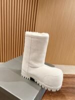 Balenciaga's new winter boots Alaskan ankle boots - Image 3
