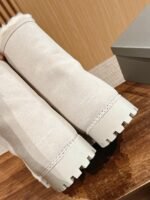 Balenciaga's new winter boots Alaskan ankle boots - Image 9