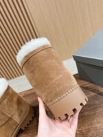 Balenciaga's new winter boots Alaskan ankle boots - Image 9