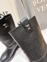 Fendi's new mid-calf boots - Image 6