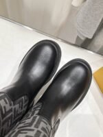 Fendi's new mid-calf boots - Image 7