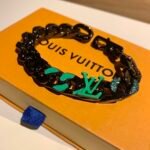 Louis Vuitton Green Colored Diamond Necklace - Image 2