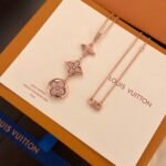 Louis Vuitton Three Flower Full Diamond Necklace - Image 6