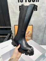 The new Balenciaga boots - Image 2
