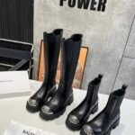 The new Balenciaga boots