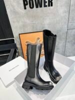 The new Balenciaga boots - Image 5