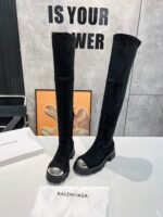 The new Balenciaga boots - Image 9
