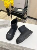 Balenciaga's new snow boots - Image 3