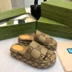 GUCCI summer's latest limited edition platform slippers