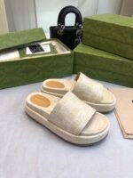 GUCCI summer's latest limited edition platform slippers