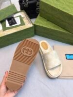 GUCCI summer's latest limited edition platform slippers - Image 5