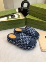 GUCCI summer's latest limited edition platform slippers