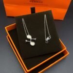 Hermes new cor H necklace