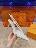 Louis Vuitton low-heeled sandals - Image 5