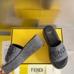 Fendi's new wedge sandals - Image 3