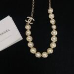 Chanel Half Chain Half Pearl Necklace - Image 4