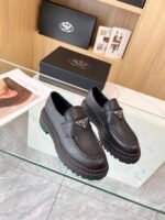 Prada fashion show loafers - Image 7