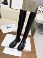 New stretch boots from Balenciaga - Image 2