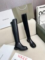 New stretch boots from Balenciaga - Image 5