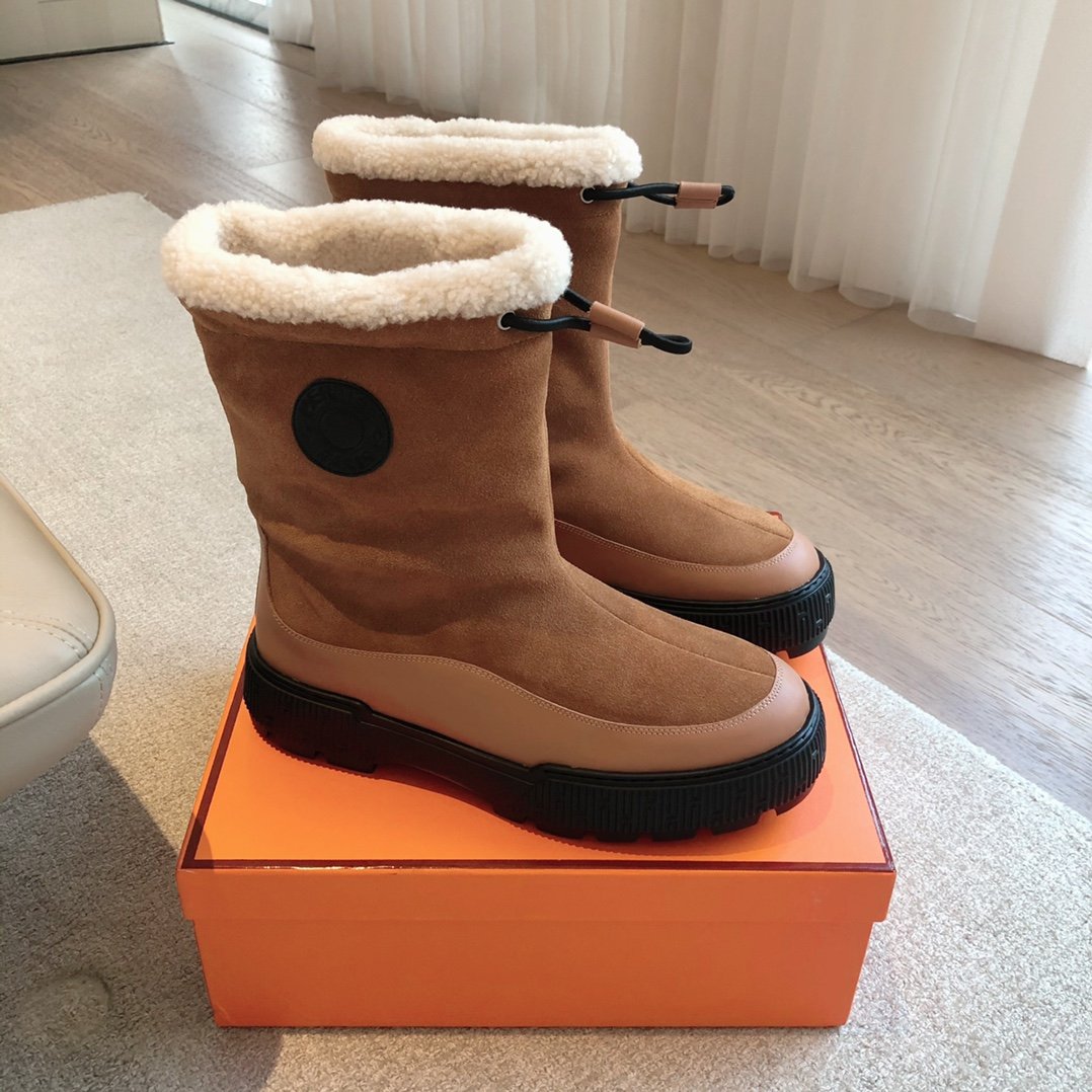 i1724005265_8055_1.jpg Hermes 24ss autumn and winter new boots! Classic boot shape+British color blocking design - Image 1