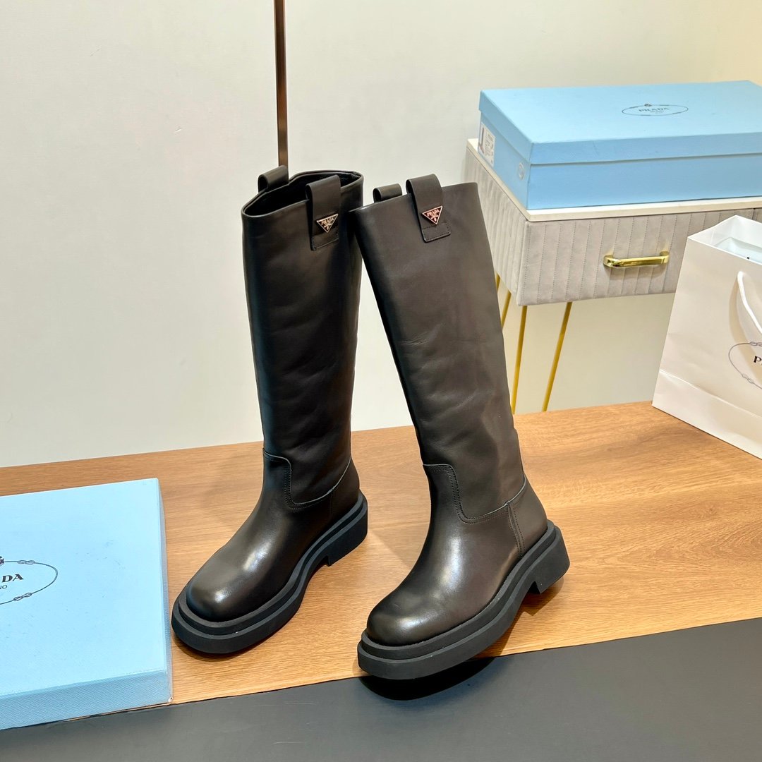i1724879942_9402_8.jpg Prada Knight boots Straight boots - Image 1