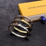 Louis Vuitton unisex leather bracelet