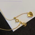 Louis Vuitton Free Stretch Heart Gold Necklace