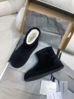 New BALENCIAG * ALASKA FUR round toe snow boots - Image 6